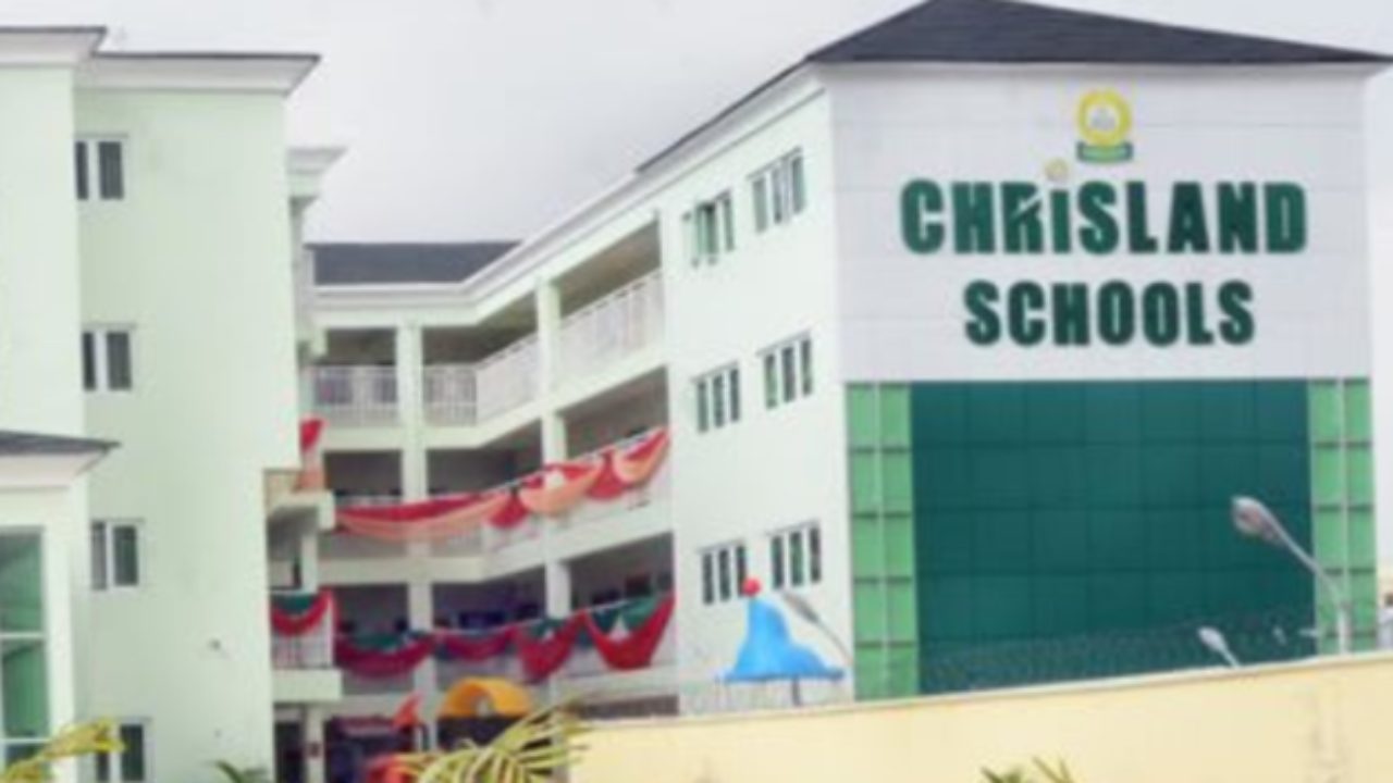 chrisland school