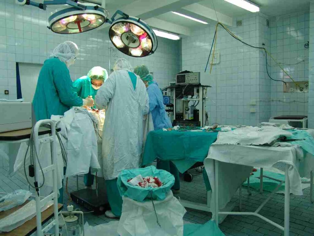 Operating_theatre