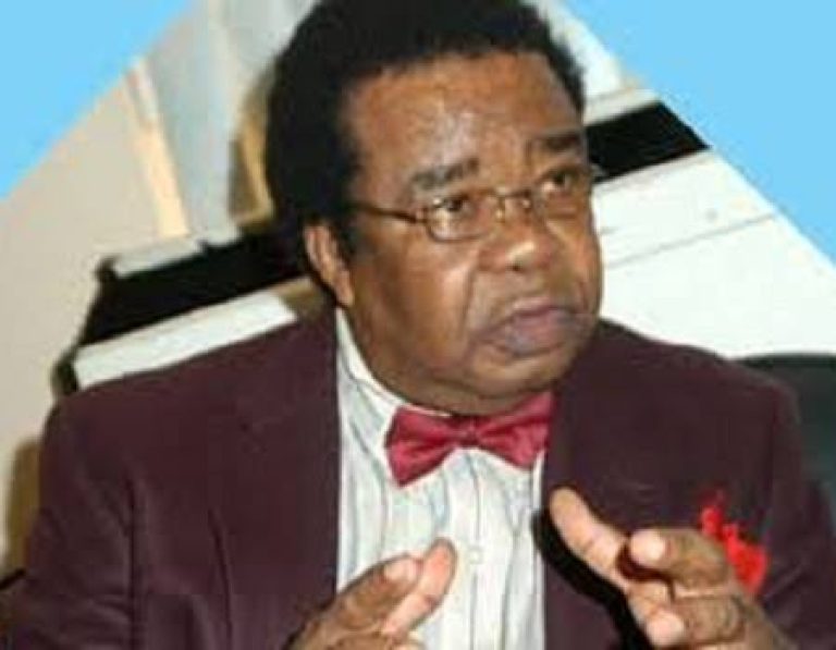 Prof Akinyemi