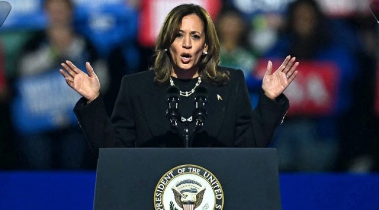 Kamala-Harris__Preview__TopshotUsVotePoliticsHarris-768x425