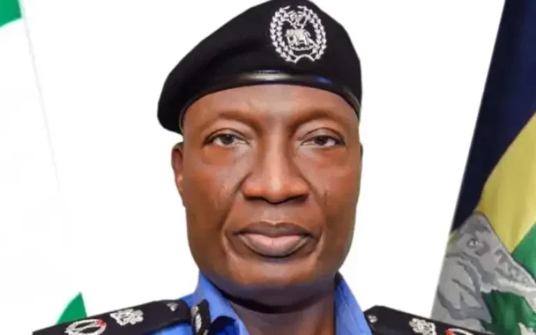 The-New-Commissioner-of-Police-Lagos-Police-Command-Mr-Moshood-Jimoh-e1739808139869-768x480
