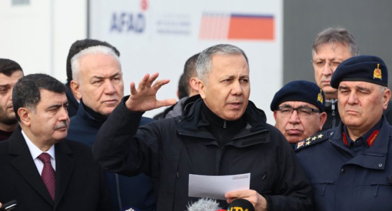 Turkeys-Interior-Minister-Ali-Yerlikaya-C-speaks-to-the-media-at-the-wreckage-site-following-the-768x413