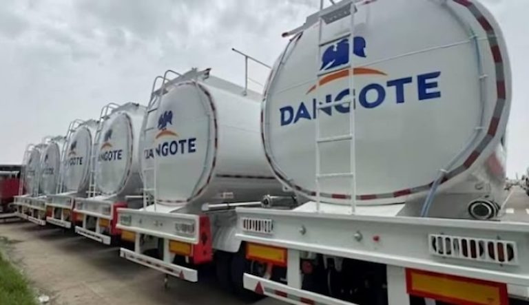 Dangote-Refinery-Invests-N720bn-in-4000-CNG-Trucks-to-Cut-Fuel-Costs-Nationwide-768x443