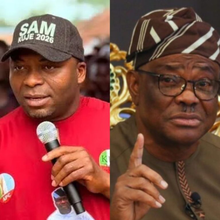 Kuje chair Wike