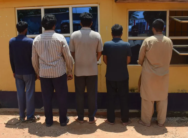 Police-arrest-five-Pakistanis-with-35-phones-in-Benue