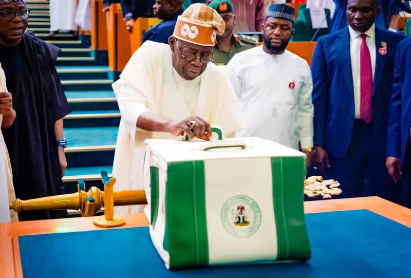 TINUBU-PRESENTS-2026-BUDGET5-1024x692-1