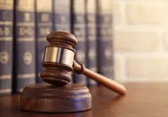 court-768x511
