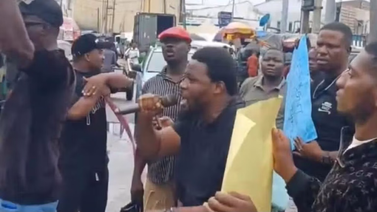 Traders protest