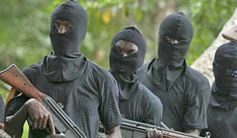 unknown-gunmen-768x450