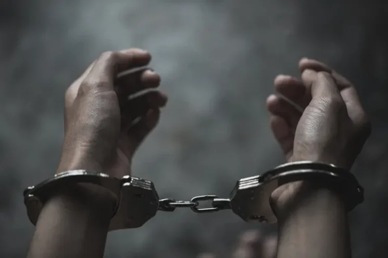 cuff-jail-crime-768x512